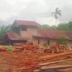 Beroperasi Terbuka Sawmill PO Zain Family di Kubu Raya Lakukan Aktivitas Penjualan Kayu Yang Tidak Ada Izin Resmi. IMG-20260109-WA0027